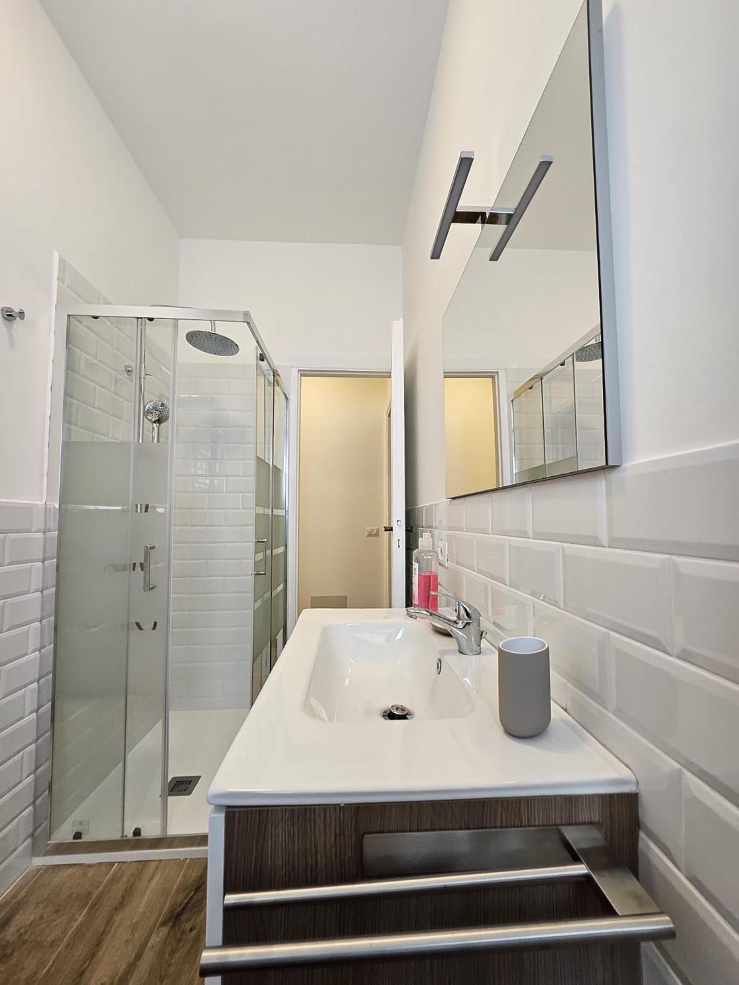 Hbhall Linate Apartment Milan Bagian luar foto